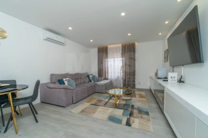 Apartamento T4 para Venda em Samora Correia