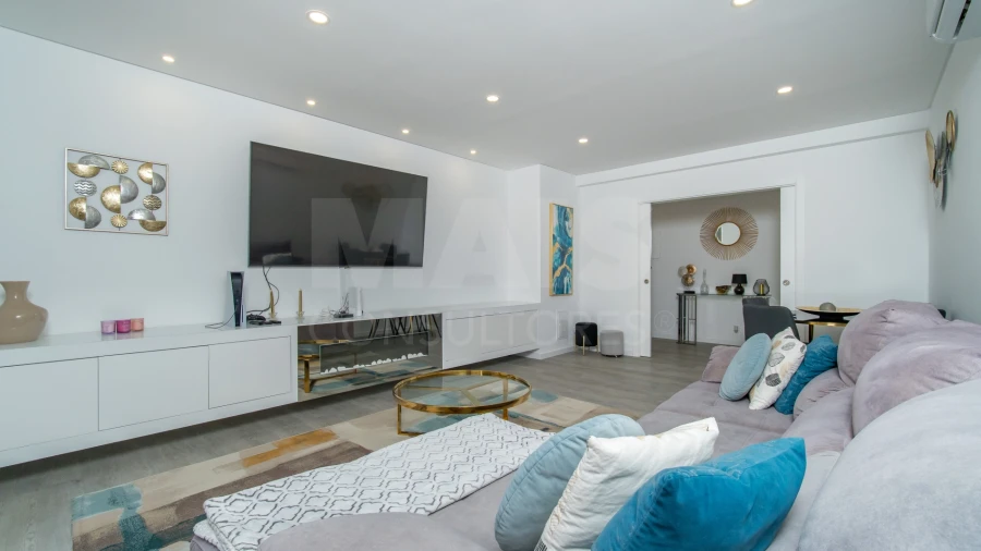 Apartamento T4 para Venda em Samora Correia
