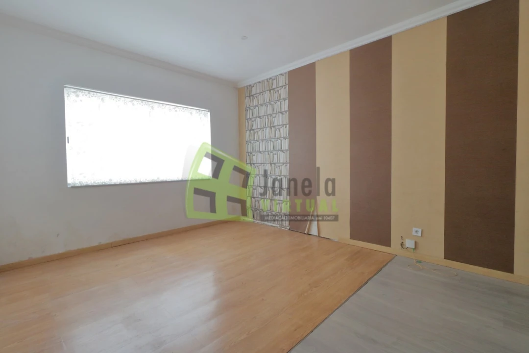 Moradia T3 para Venda em Quinta do Conde Foto 10