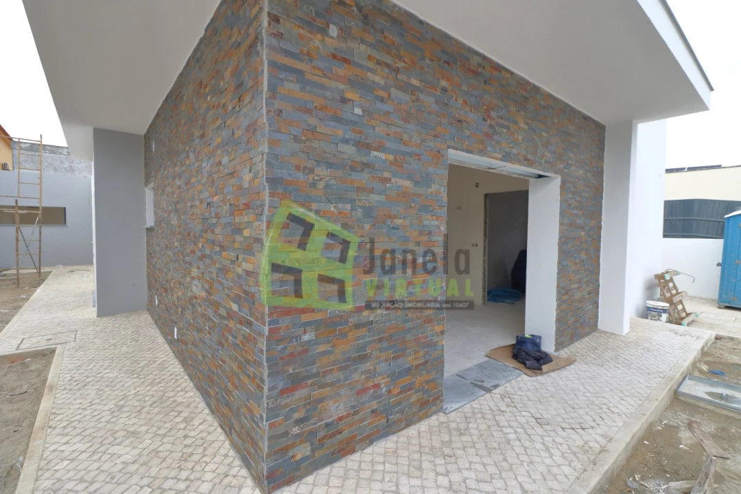 Moradia T3 para Venda em Fernao Ferro Foto 1
