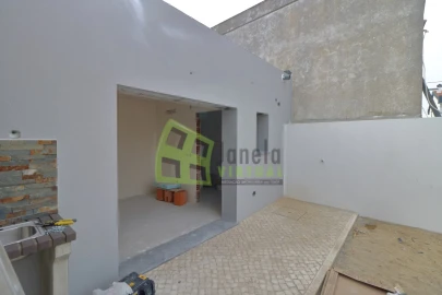 Moradia T3 para Venda em Fernao Ferro