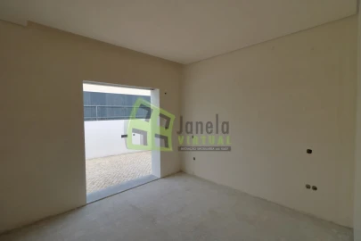 Moradia T3 para Venda em Fernao Ferro