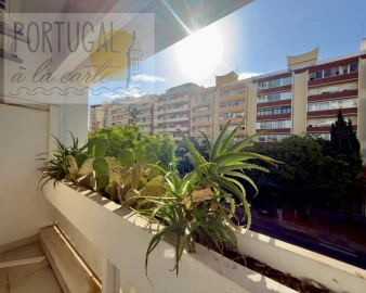 Apartamento T2 para Venda em Faro (Sé e São Pedro)