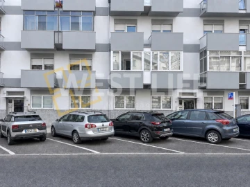 Apartamento T2 para Venda em Carnaxide e Queijas