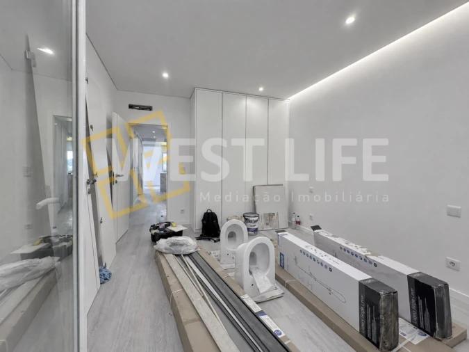 Apartamento T2 para Venda em Carnaxide e Queijas Foto 13
