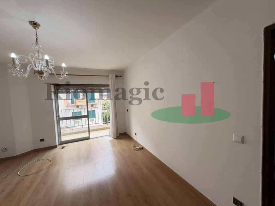 Apartamento T1 para Venda em Rio Maior Foto 7