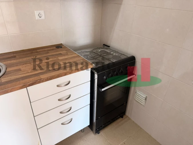 Apartamento T1 para Venda em Rio Maior Foto 3