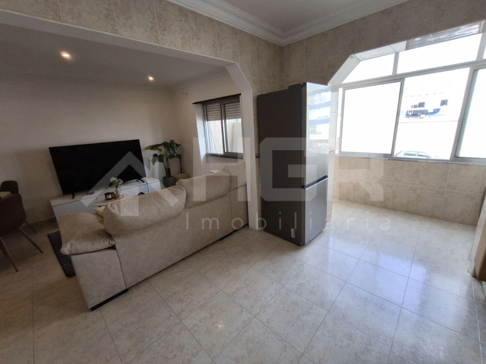 Apartamento T2 para Venda em Baixa da Banheira e Vale da Amoreira Foto 17