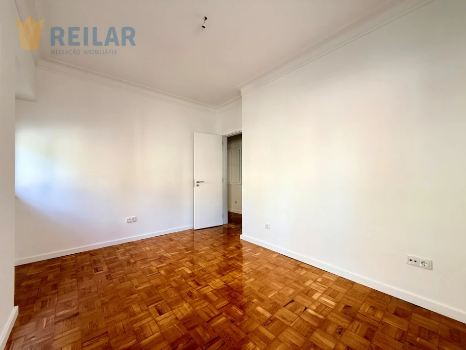 Apartamento T2 para Arrendamento em Moscavide e Portela Foto 14