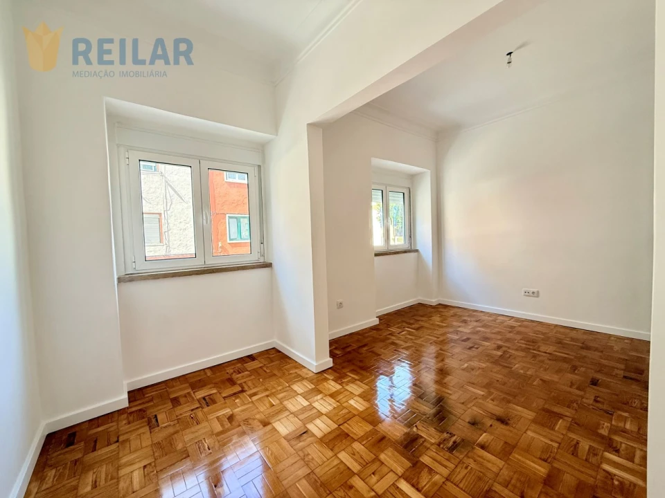 Apartamento T2 para Arrendamento em Moscavide e Portela Foto 15