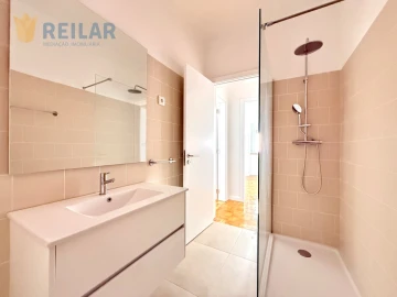 Apartamento T2 para Arrendamento em Moscavide e Portela