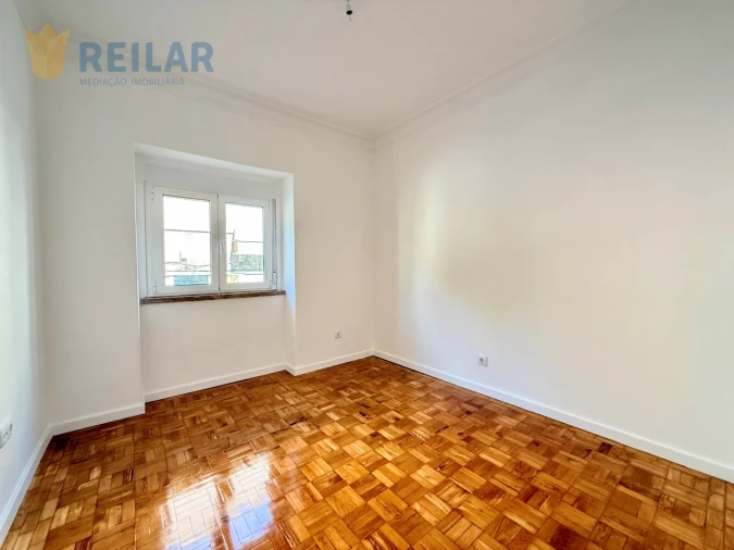 Apartamento T2 para Arrendamento em Moscavide e Portela Foto 3