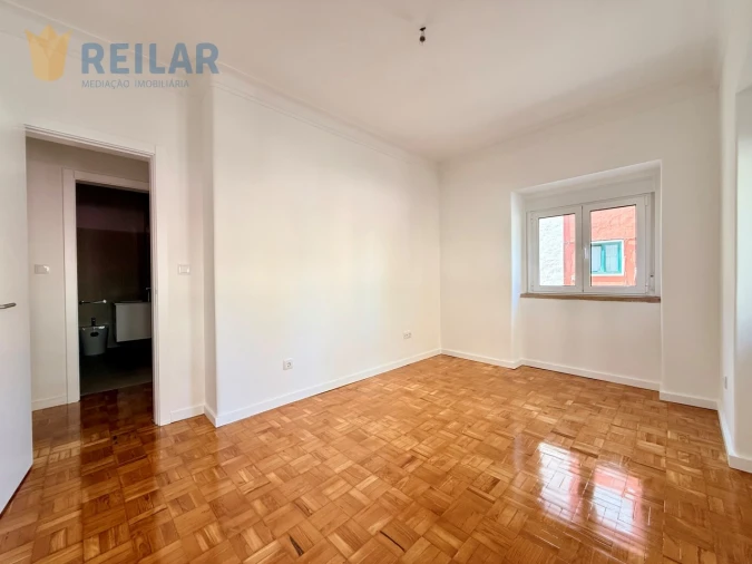 Apartamento T2 para Arrendamento em Moscavide e Portela Foto 13