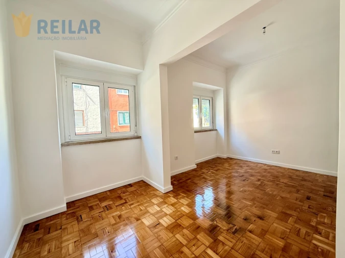 Apartamento T2 para Arrendamento em Moscavide e Portela Foto 15