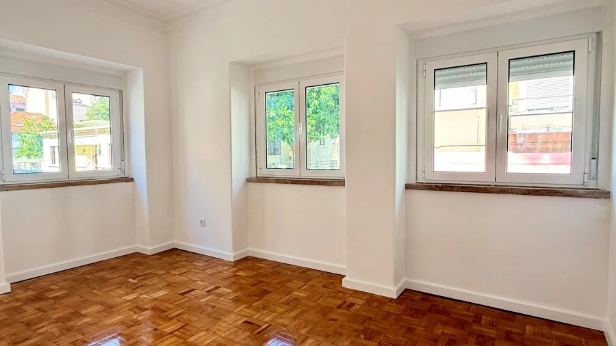 Apartamento T2 para Arrendamento em Moscavide e Portela