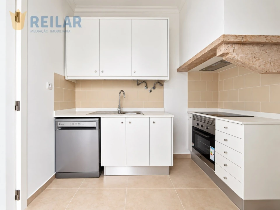 Apartamento T1 para Arrendamento em Moscavide e Portela Foto 2