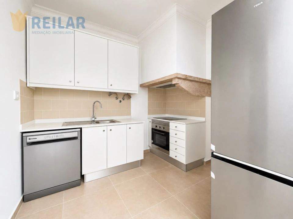 Apartamento T1 para Arrendamento em Moscavide e Portela Foto 7