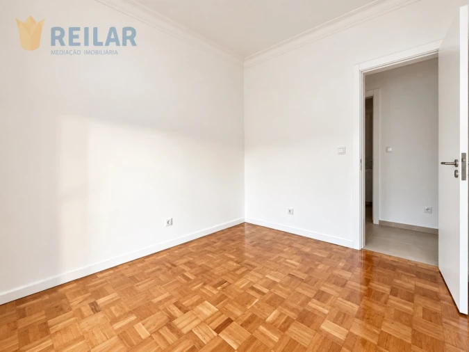Apartamento T1 para Arrendamento em Moscavide e Portela Foto 12