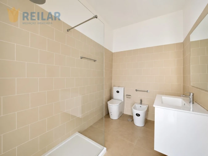 Apartamento T1 para Arrendamento em Moscavide e Portela Foto 15
