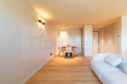 Apartamento T2 para Venda em Ramalde