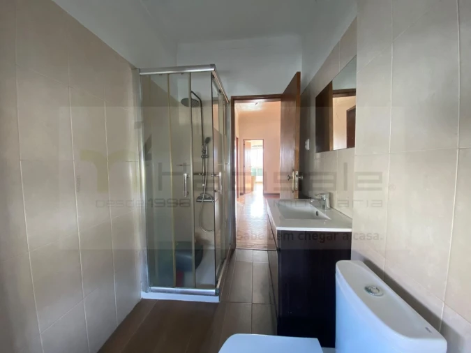Apartamento T2 para Venda em Falagueira-Venda Nova Foto 13