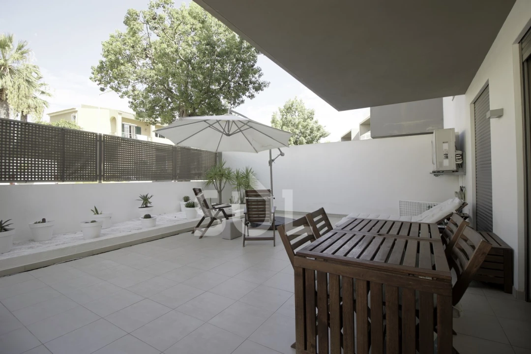 Apartamento T2 para Venda em Portimão Foto 15