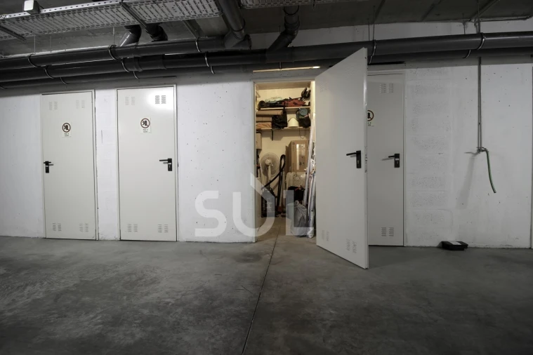 Apartamento T2 para Venda em Portimão Foto 28