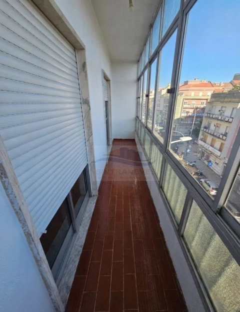 Apartamento T3 para Venda em Venteira