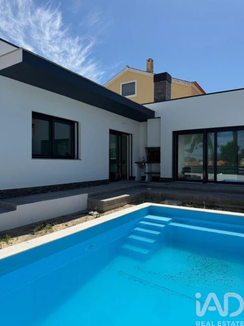 Moradia T3 para Venda em Quinta do Conde
