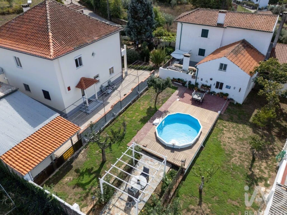 Moradia T6 para Venda em Mouronho Foto 36