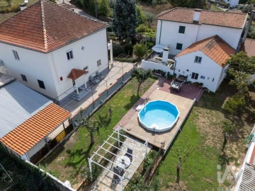 Moradia T6 para Venda em Mouronho
