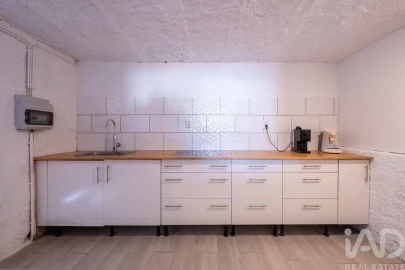 Moradia T6 para Venda em Mouronho