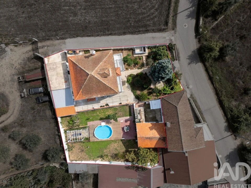 Moradia T6 para Venda em Mouronho Foto 5