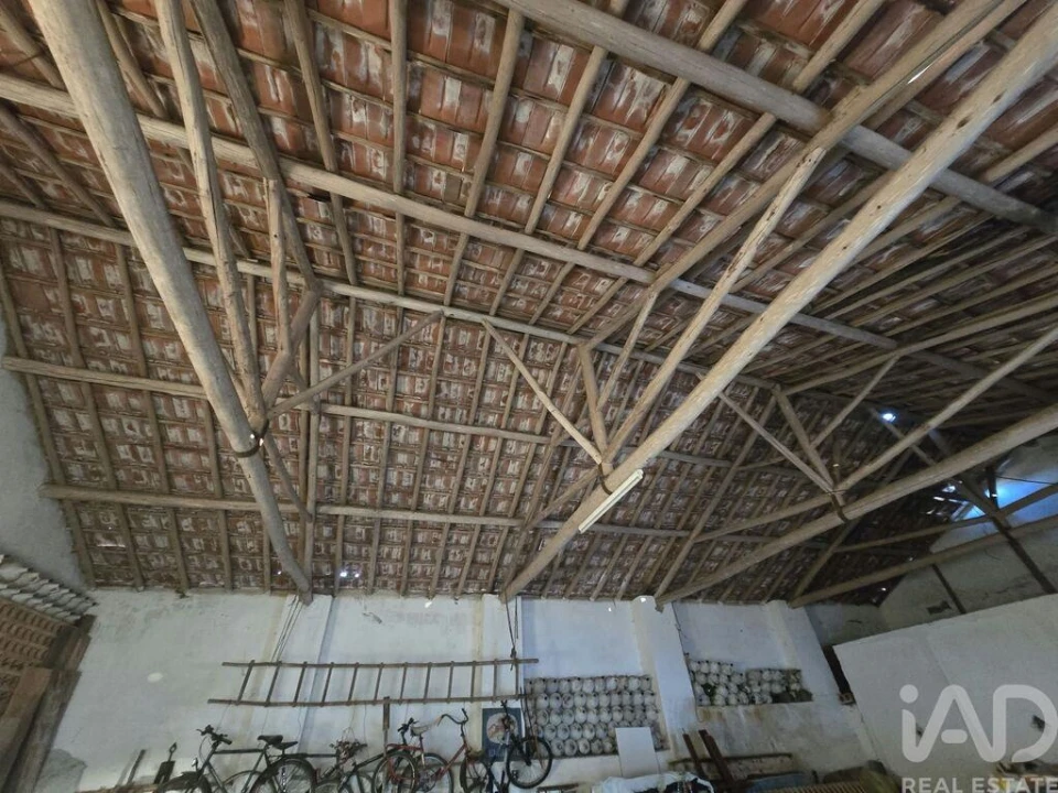 Moradia T3 para Venda em Alvorninha Foto 3
