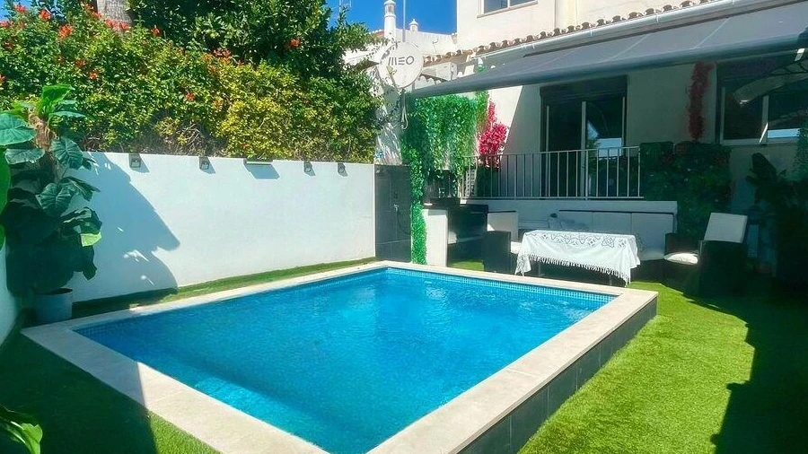 Moradia T3 para Venda em Albufeira e Olhos de Água