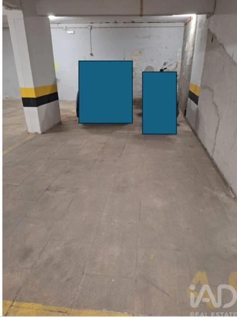 Garagem para Venda em Portimão