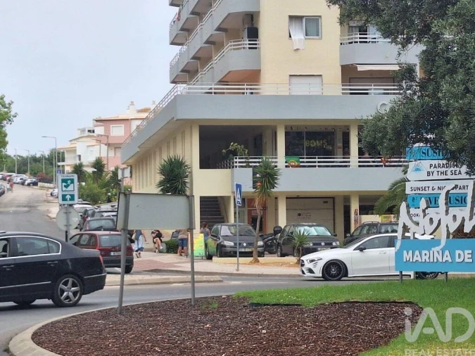 Garagem para Venda em Portimão Foto 3