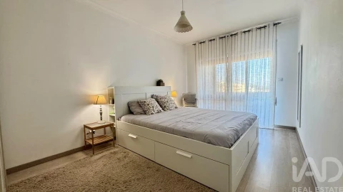 Apartamento T1 para Venda em Chafe