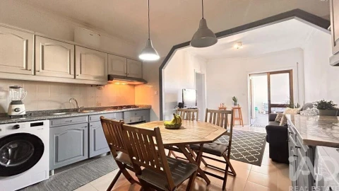 Apartamento T1 para Venda em Chafe