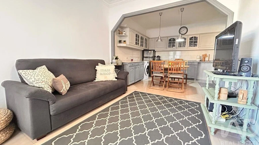Apartamento T1 para Venda em Chafe Foto 6