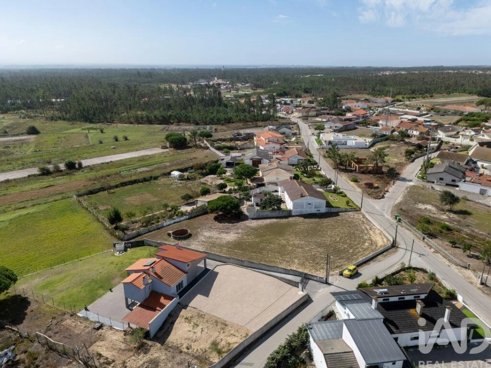 Moradia T3 para Venda em Monte Redondo e Carreira Foto 40