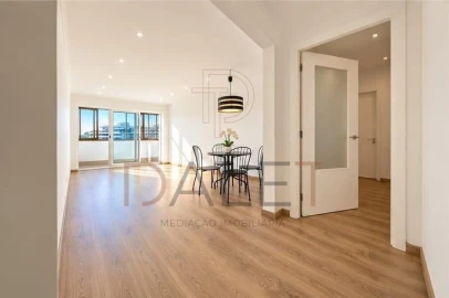 Apartamento T3 para Venda em Alto do Seixalinho, Santo André e Verderena