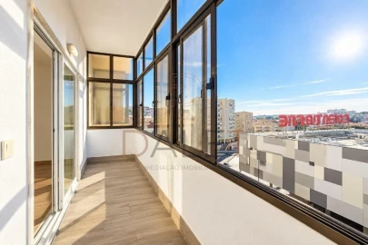 Apartamento T3 para Venda em Alto do Seixalinho, Santo André e Verderena