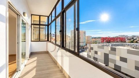 Apartamento T3 para Venda em Alto do Seixalinho, Santo André e Verderena