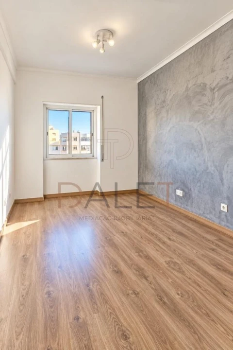 Apartamento T3 para Venda em Alto do Seixalinho, Santo André e Verderena