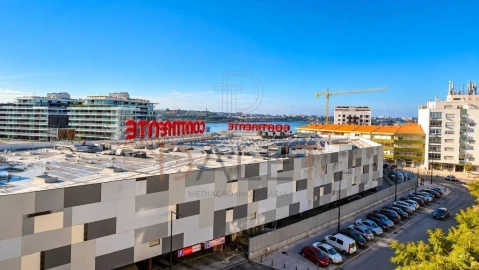 Apartamento T3 para Venda em Alto do Seixalinho, Santo André e Verderena