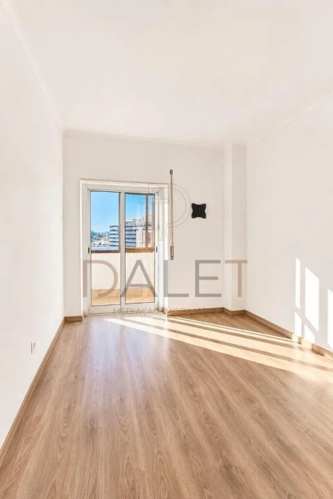 Apartamento T3 para Venda em Alto do Seixalinho, Santo André e Verderena