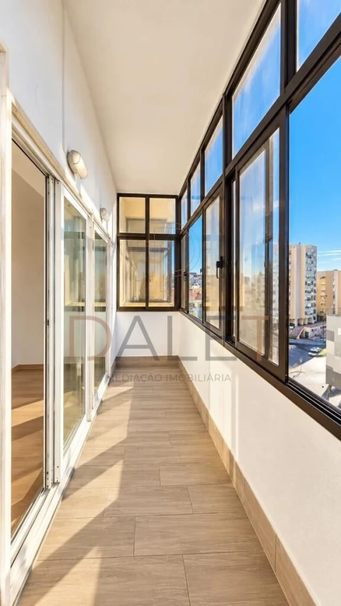 Apartamento T3 para Venda em Alto do Seixalinho, Santo André e Verderena