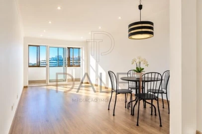 Apartamento T3 para Venda em Alto do Seixalinho, Santo André e Verderena