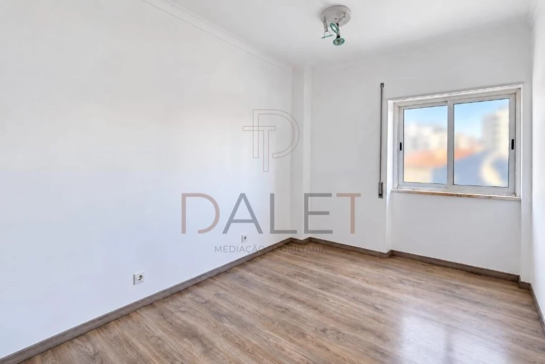 Apartamento T3 para Venda em Alto do Seixalinho, Santo André e Verderena Foto 13